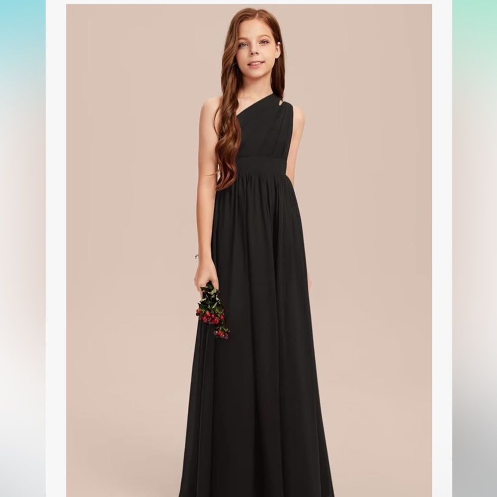 Chic Black One-Shoulder JR formal dress
